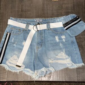 WNTRMSE Distressed Denim Shorts with White Belt and bag